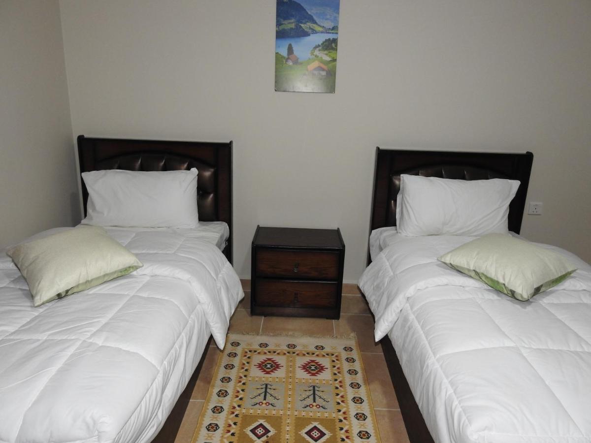 Amro Petra Apartment Wadi Musa Buitenkant foto