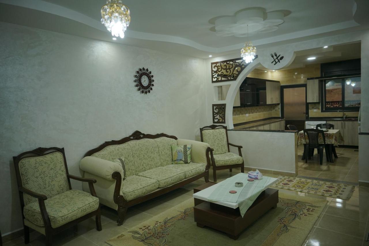 Amro Petra Apartment Wadi Musa Buitenkant foto