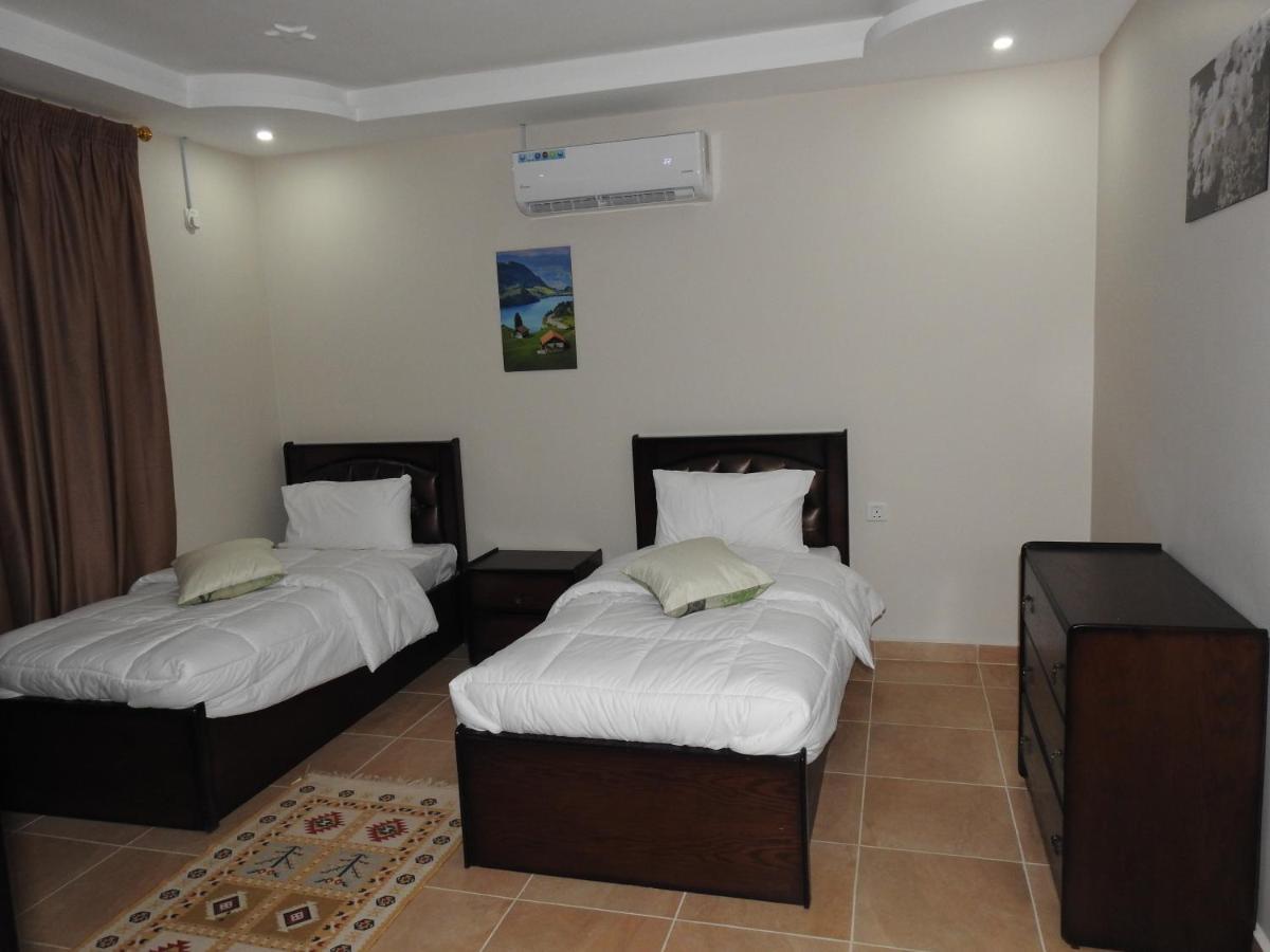 Amro Petra Apartment Wadi Musa Buitenkant foto