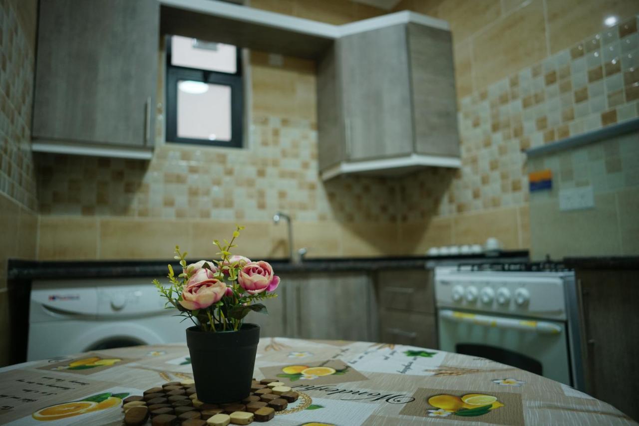 Amro Petra Apartment Wadi Musa Buitenkant foto