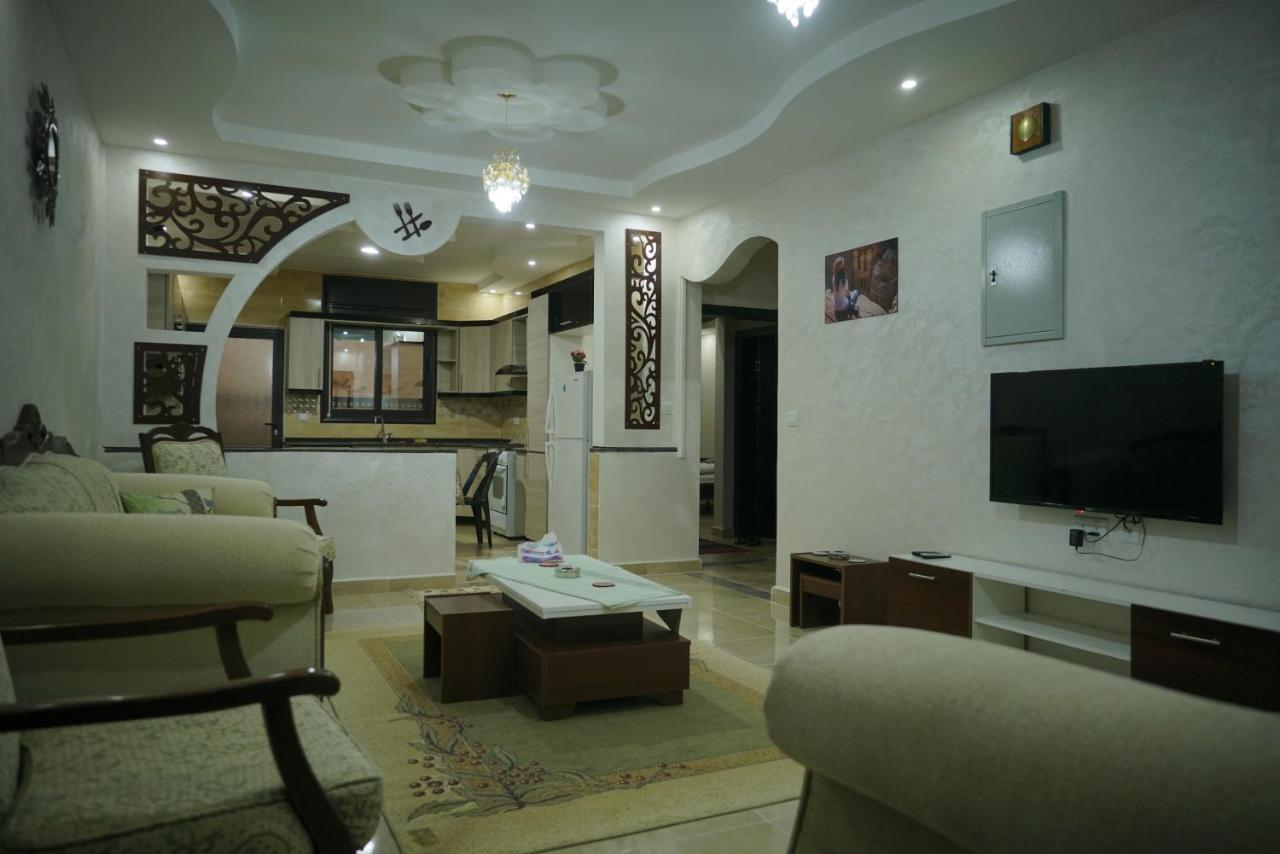 Amro Petra Apartment Wadi Musa Buitenkant foto