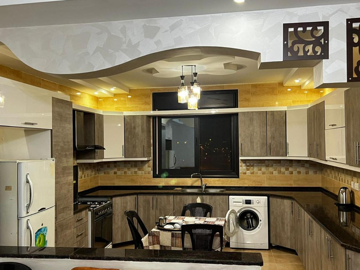 Amro Petra Apartment Wadi Musa Buitenkant foto