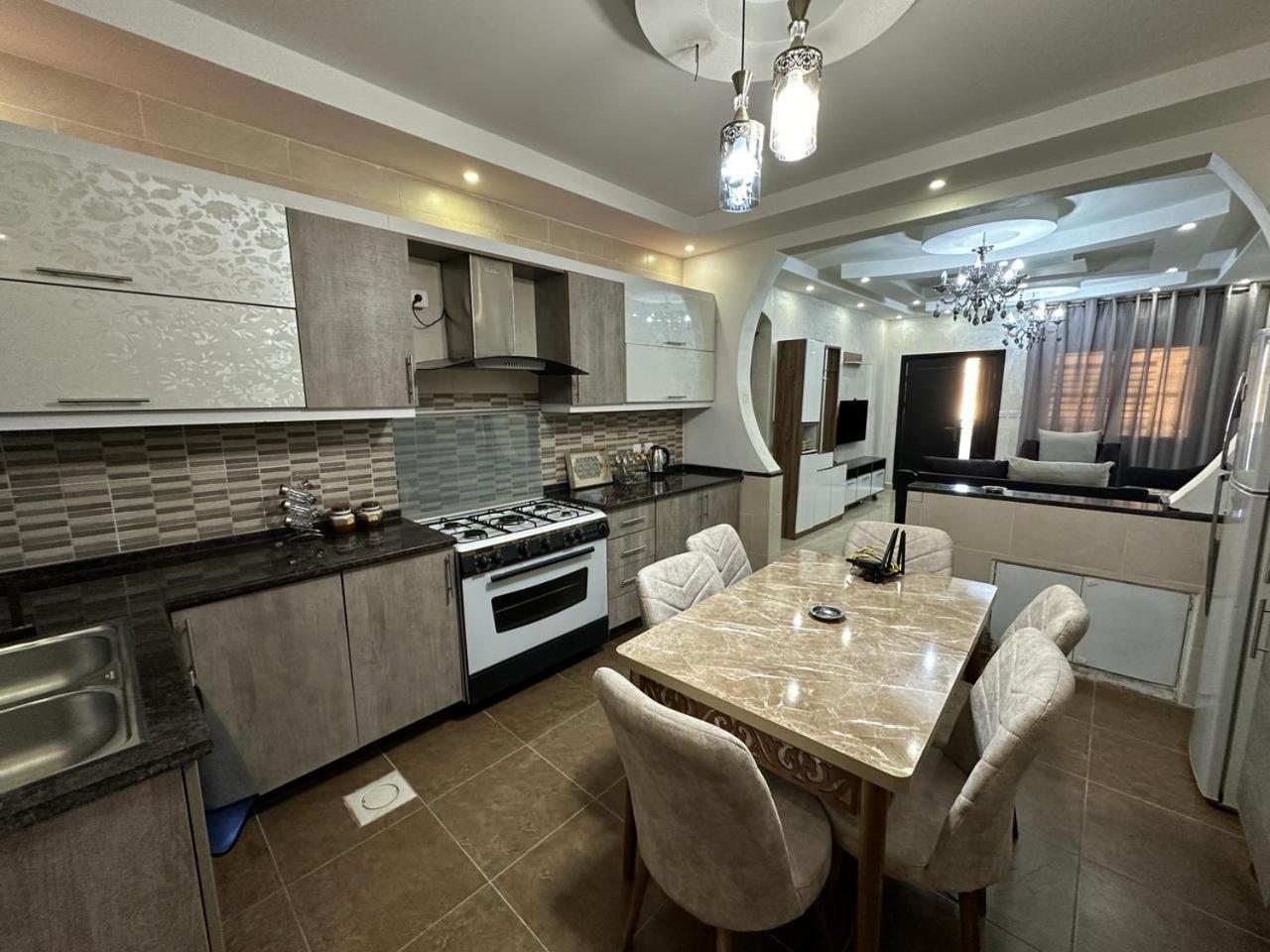 Amro Petra Apartment Wadi Musa Buitenkant foto