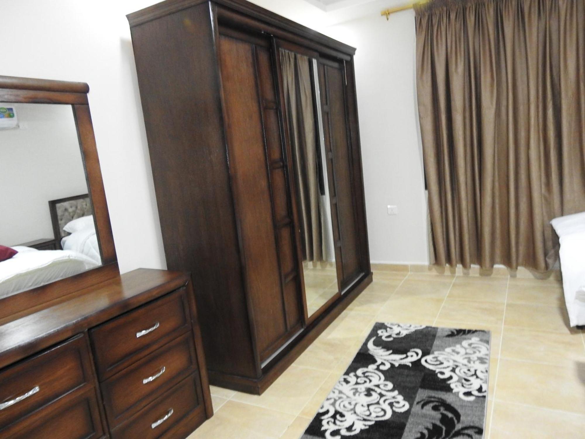Amro Petra Apartment Wadi Musa Buitenkant foto